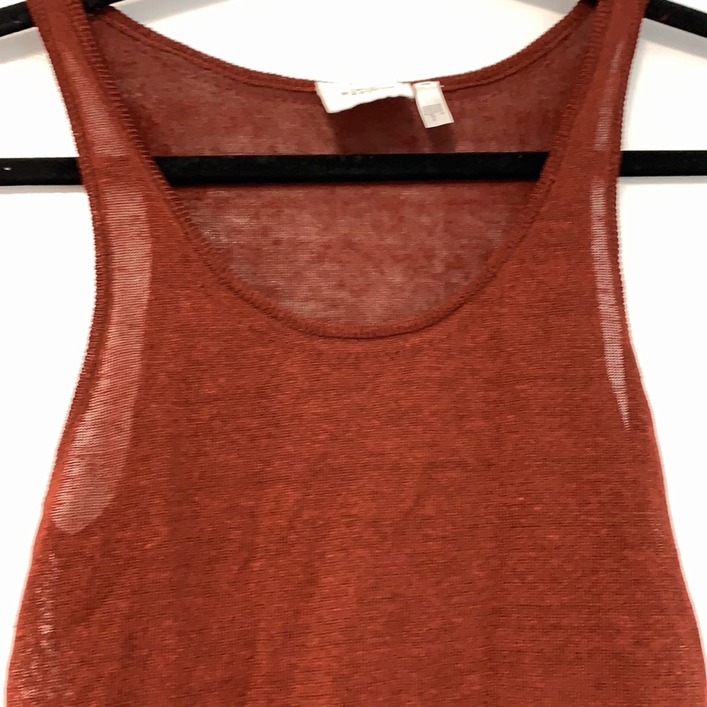 H&M linen mix burnt sienna tank. some wear. Freshly washed Pilling & some pulls